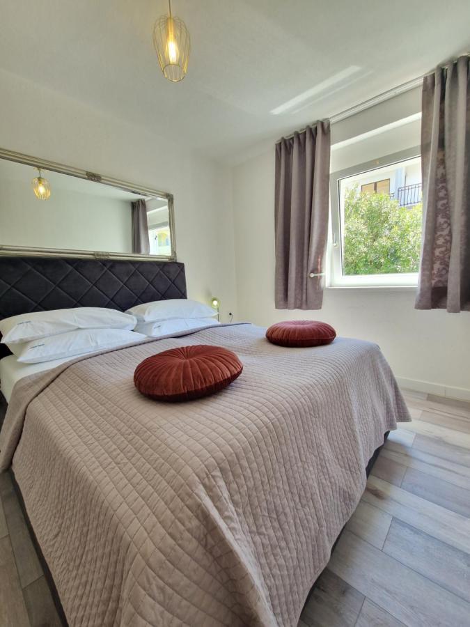Luxury Apartments Silva With Sea View Okrug Gornji Eksteriør bilde