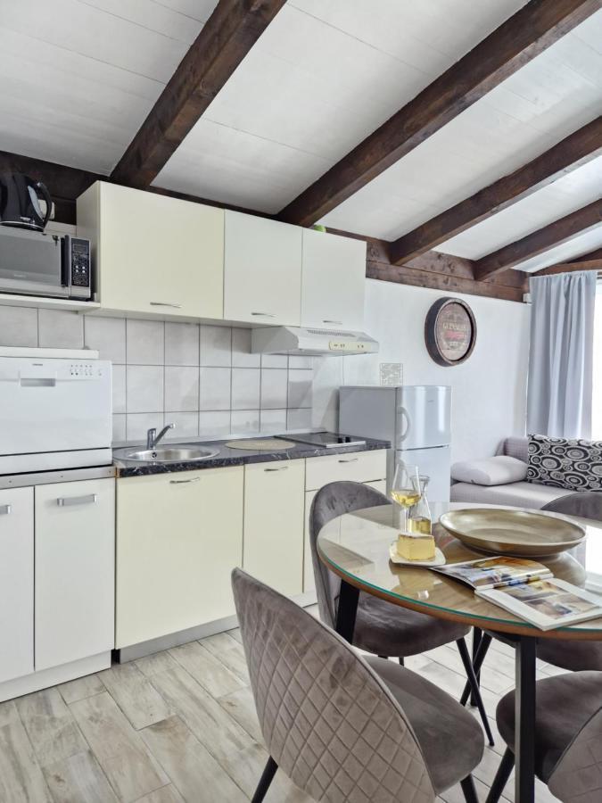Luxury Apartments Silva With Sea View Okrug Gornji Eksteriør bilde