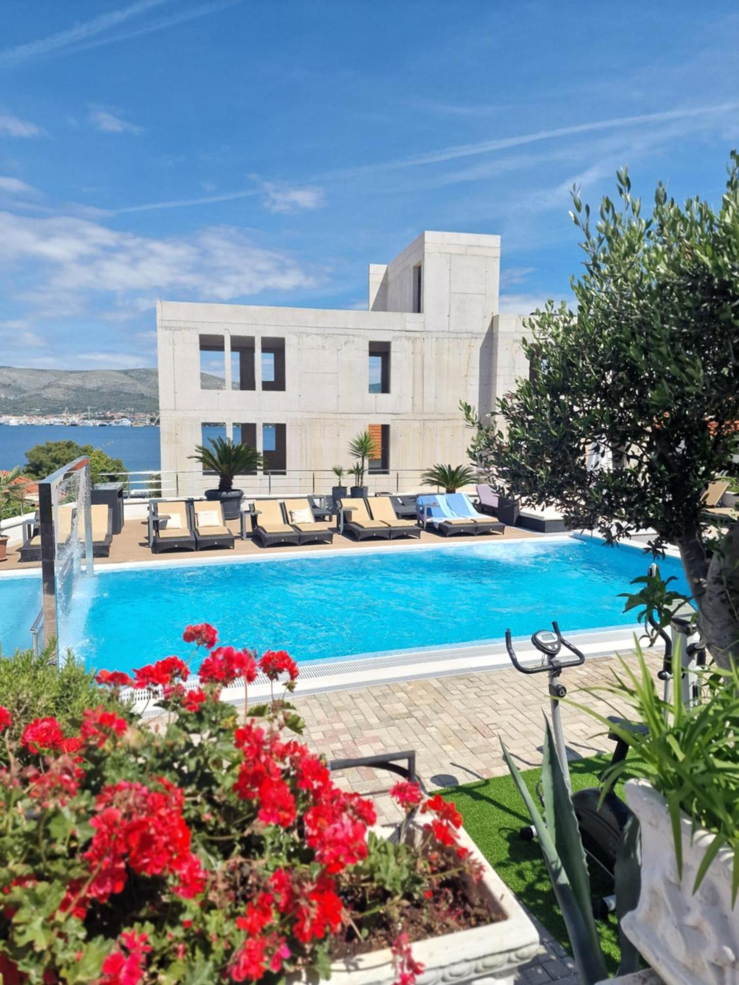 Luxury Apartments Silva With Sea View Okrug Gornji Eksteriør bilde