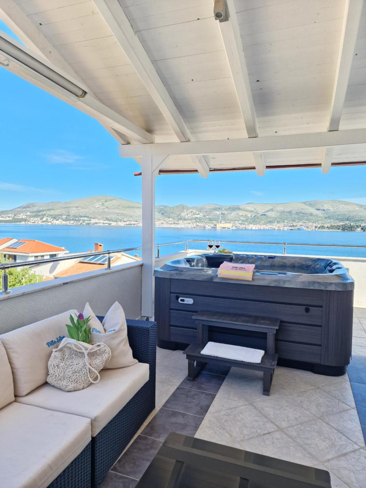 Luxury Apartments Silva With Sea View Okrug Gornji Eksteriør bilde