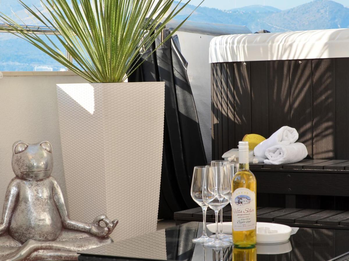 Luxury Apartments Silva With Sea View Okrug Gornji Eksteriør bilde